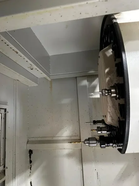 2011 GANESH VFM 4020 | Machining Centers, Vertical