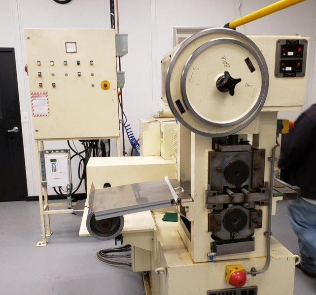 Buhler 5.5&quot; x 7.75&quot; 2Hi/4Hi Rolling Mill with Recoiler