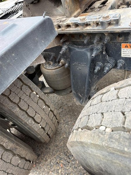 2020 Freightliner Cascadia 1FUJHHDV1LLLC1683