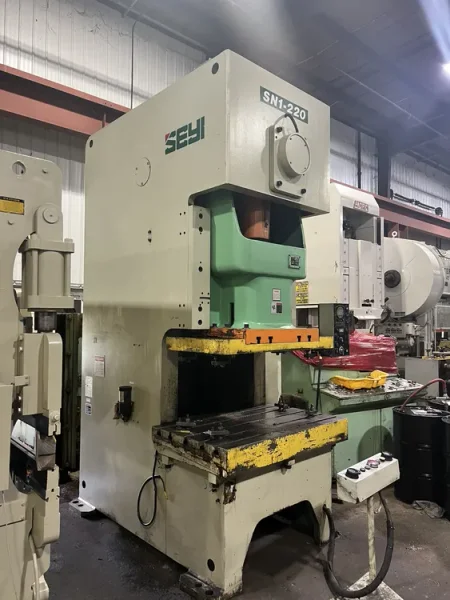 SEYI 220 TON GAP FRAME PRESS, S/N E200-1561, STOCK# 14232J