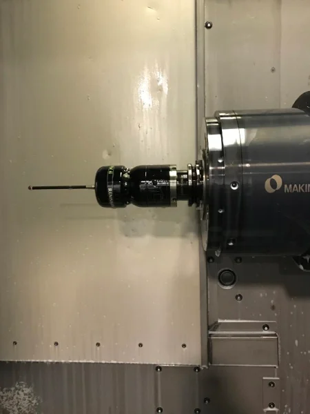 2005 MAKINO A61 | Machining Centers, Horizontal