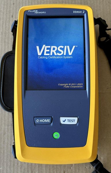 Fluke Electronics DSX2-5000 Fluke Electronics Corp. GHZ DSX Cable Analyzer V2
