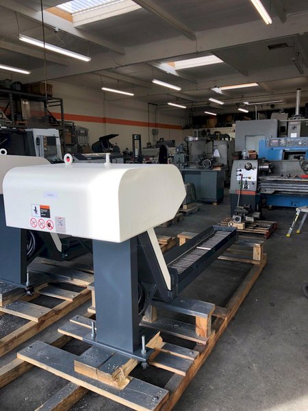 LNS Turbo Hinge Belt Chip Conveyor for a NLX2500SY/700