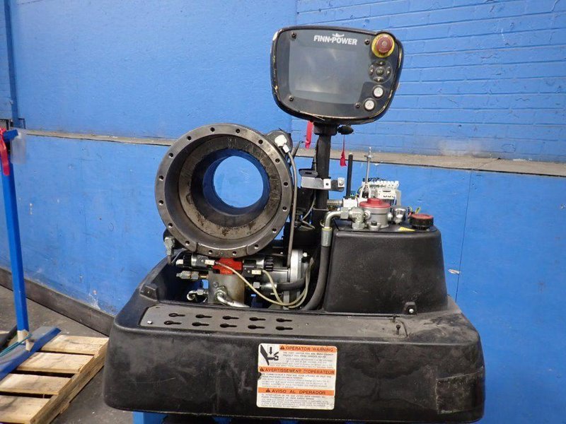 FINN POWER CRIMPING MACHINE  -  32