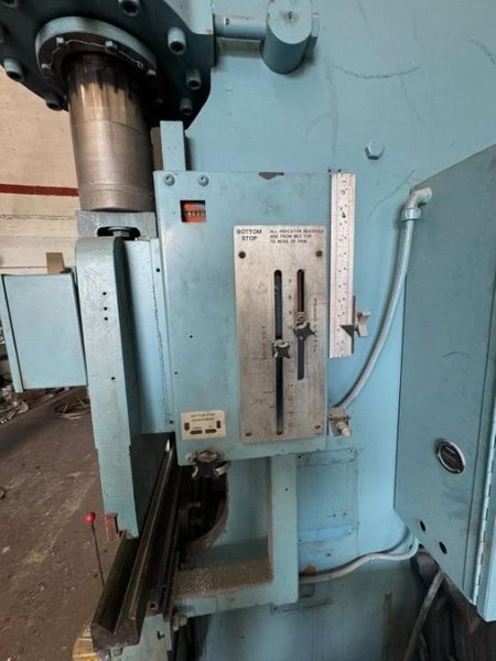 175 Ton x 12′ Niagara HBM-175-10-12 Hydraulic Press Brake, 1980