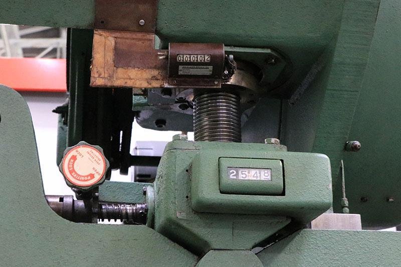 90 Ton x 10 FT. CHICAGO DREIS &amp; KRUMP MECH. PRESS BRAKE MODEL 810-L