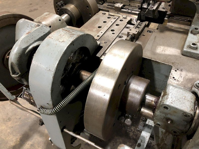 NILSON MODEL #S3F WIRE BENDING FOUR SLIDE MACHINE . STOCK # 1156722