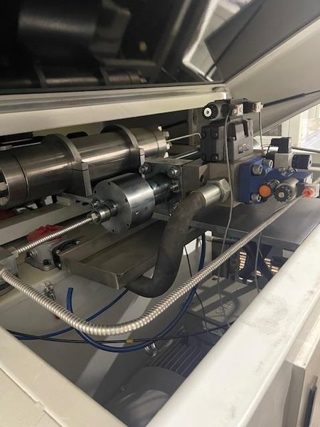 6′ x 13′ Accurl Max-WJ-4020L CNC Waterjet, 2020 – 60,000 PSI