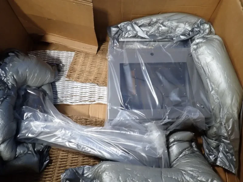 STRONGARM 17" X 20" X 7" VERTICA "L" ARM &amp; ENCLOSURE  -  502-lw1000-182107-87157