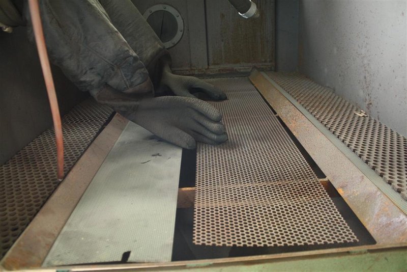 48&#039; x 36&#039; VACU BLAST BLASTING CABINET: STOCK #50990