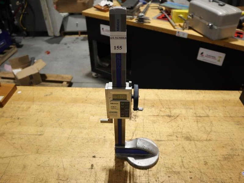 MItutoyo Absolute Digitmatic HDS-H12"C Height Gage, 12" LCD Display, Electronic- Auction Item
