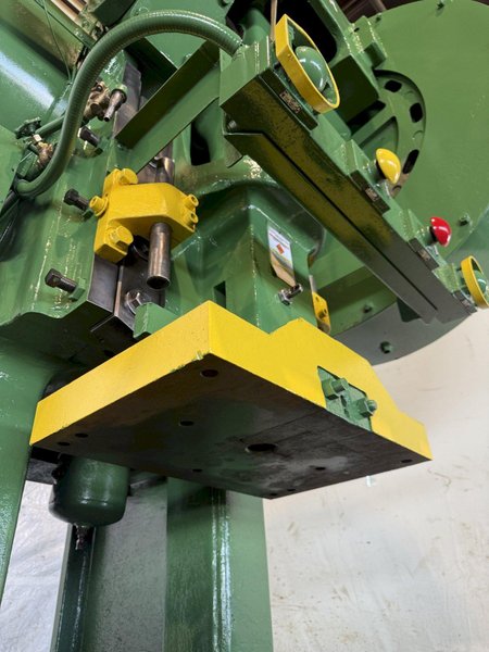 75 TON MINSTER # 7 BACK GEARED OBI PRESS. STOCK # 1218825.