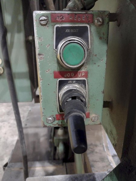 95 TON HILL ACME MODEL #6 HYDRAULIC IRONWORKER: STOCK #23420