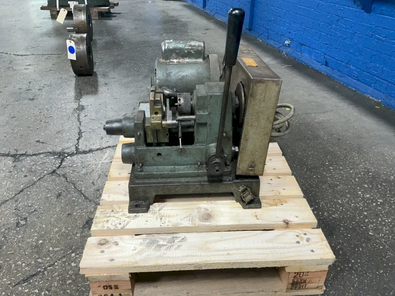 PINES ENGINEERING DEBURRER  -  660