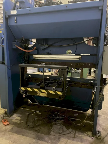 CINCINNATI Hydraulic Brake Press - Precision Bending