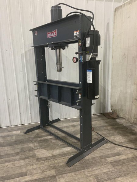 50 TON DAKE MODEL # 909250 HYDRAULIC H-FRAME PRESS: STOCK #81270
