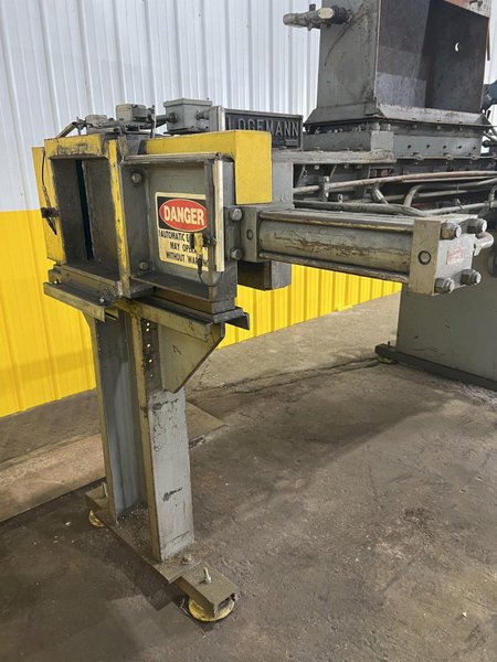 12&quot; X 12&quot; LOGEMANN MODEL #1212 HYDRAULIC SCRAP METAL BALER / BRIQUETTER: STOCK #11504