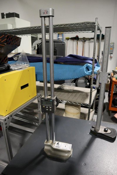 Mitutoyo 0-24" Digital Height Gage with LCD Display- Auction Item