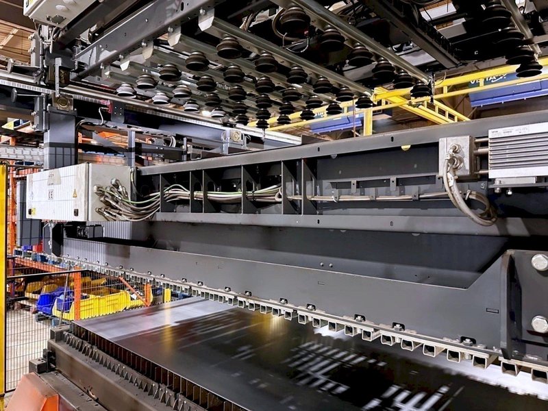 Mazak Optiplex Nexus 3015 Fiber II w/Automation