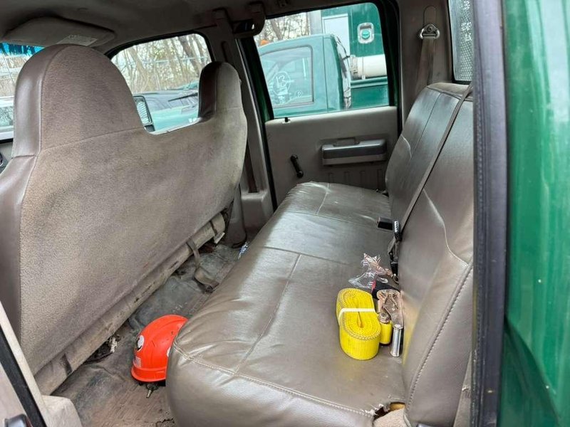 Ford F-550 Flatbed Truck, 2008 – 6.4L Power Stroke Diesel, DRW, Automatic, 11′ Bed