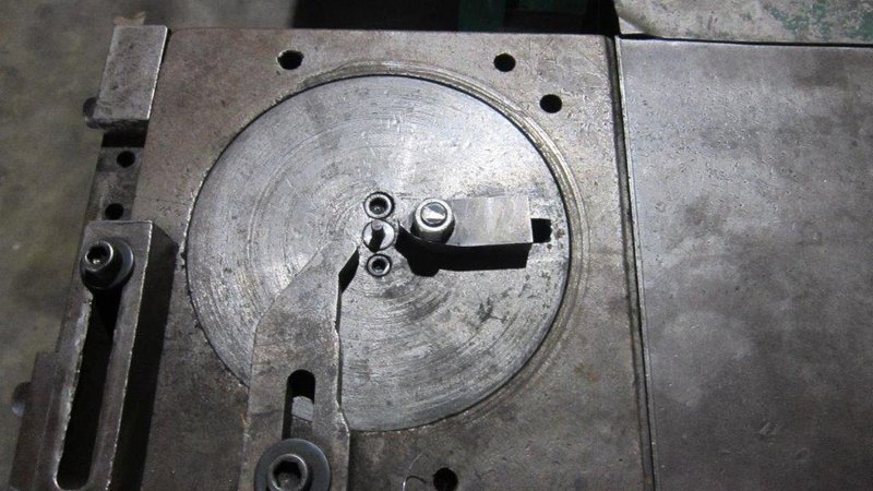 Car-Anth Pneumatic Power Former