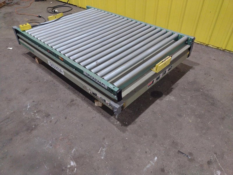 3,000 LBS 72" X 48" SOUTHWORTH LIFT TABLE W/ ROTATING TOP: STOCK #20938