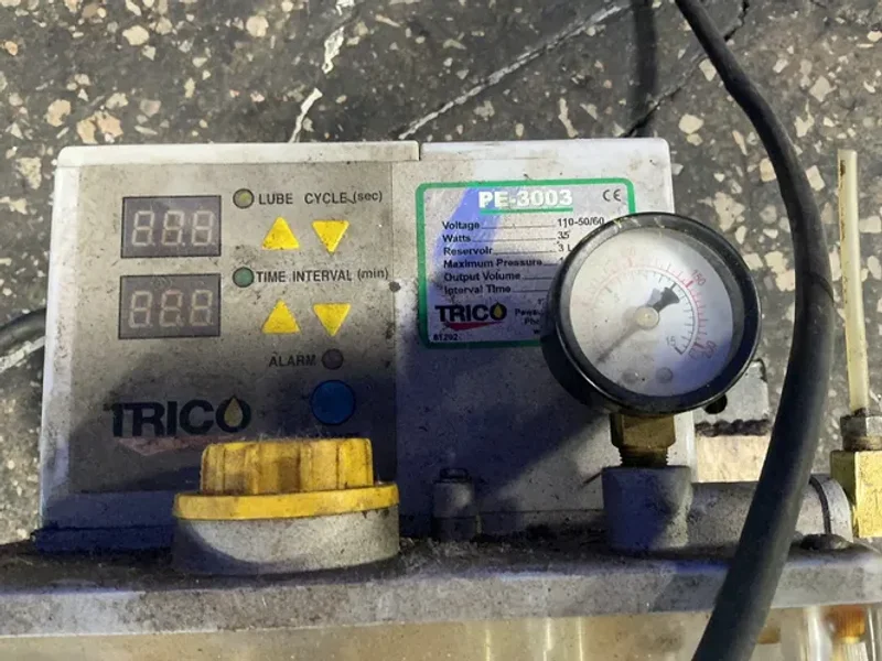 Trico  Automatic Cyclic Lubrication Pump  - Pe-3003