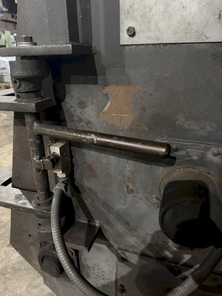 6 CU FT WHEELABRATOR MODEL WTB-6 TUMBLAST BELT TYPE BLAST CLEANING MACHINE: YOBRO #25940