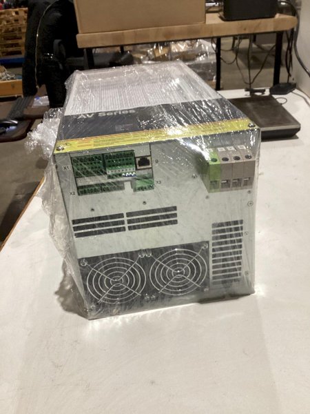 SPINDLE ELECTRONICS AV SERIES AC MOTOR DRIVE AV-4V014A-1100 NEW