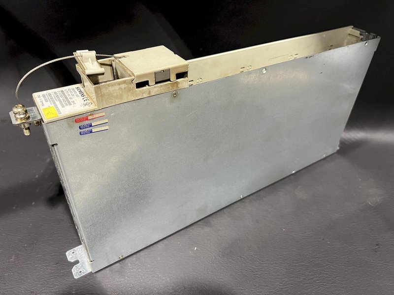 Siemens Simodrive CNC Servo Drive Unit 6FC5247-0AA00-0AA2 6FC52470AA000AA2