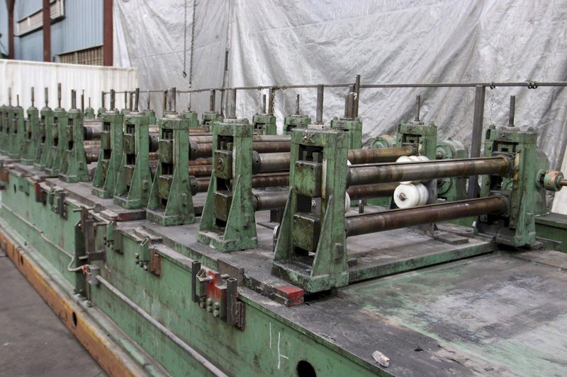 13 STANDS X 3&quot; X 44&quot; BRADBURY ROLLFORMER: STOCK #69558