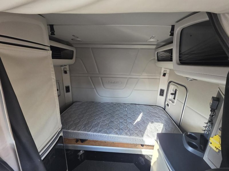 2022 Peterbilt 567 804177