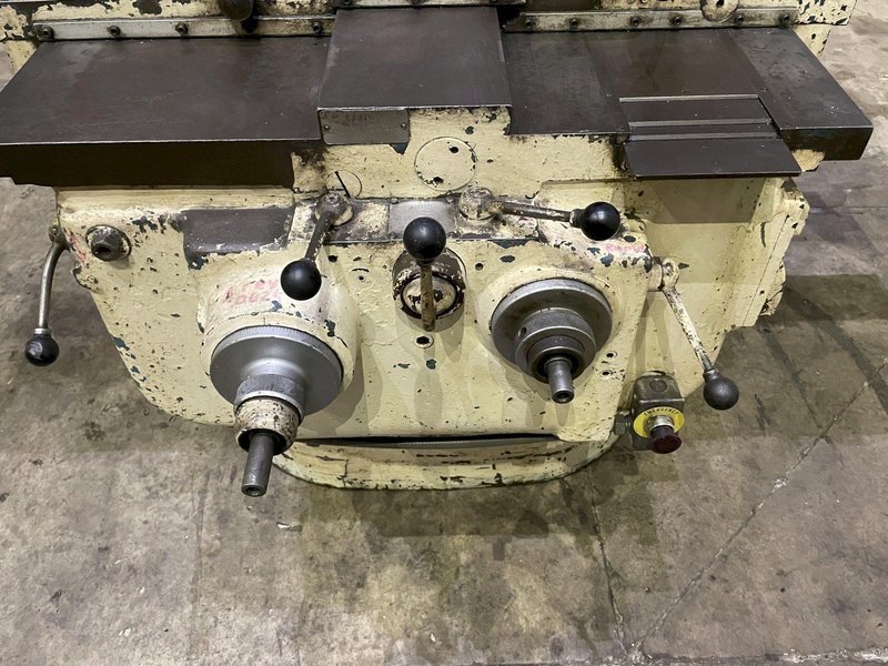#4 CINCINNATI TABLE TYPE HORIZONTAL MILLING MACHINE: YOBRO #25675