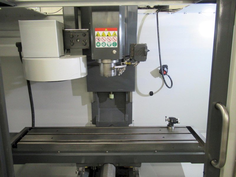 Haas TM-2P CNC Toolroom Mill, 40"x16"x16", 6K RPM, 10 Station ATC, Probing, Coolant System - Only 975 Spindle Hours!