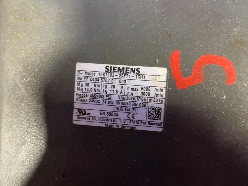 SIEMENS 5000 RPM SIMOTICS S-1FK7 SYNCHRONOUS SERVO MOTOR   -  1FK7103-2AF71-1CH1