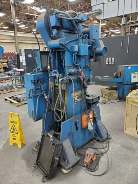 NIAGARA 22 TON OBI FLYWHEEL PRESS, STOCK# 14234J