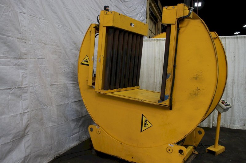 3000 LBS AIR TECHNICAL INDUSTRIES PACMAN TYPE UPENDER: STOCK #76418