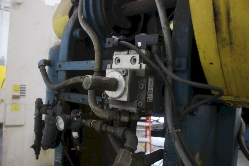 70 TON JOHNSON MODEL # 70 OBI PRESS: STOCK # 74096