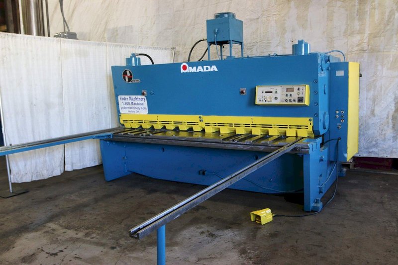 10' X 1/2' AMADA MODEL #H3013 HYDRAULIC SHEAR: STOCK 67833