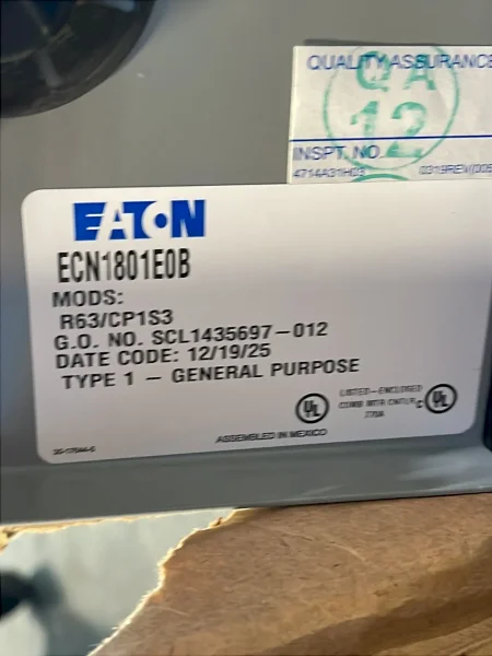 EATON ENCLOSED COMBINATION MOTOR STARTER  -  ECN1801E0B