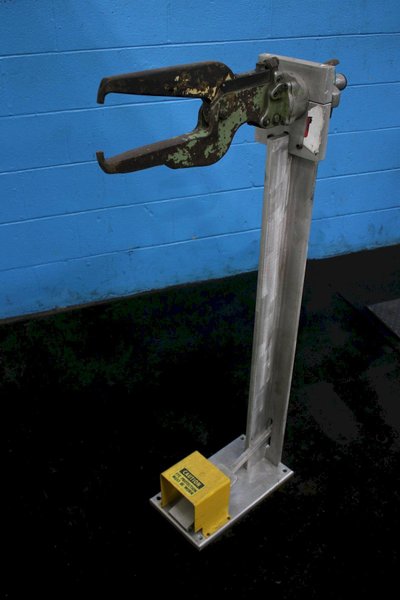 SPOT WELDER: STOCK #74904