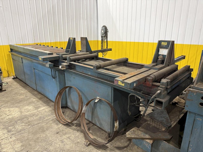 25" x 36" HEM MODEL #V200A TILT FRAME VERTICAL BAND SAW W/ AUTOMATIC FEED TABLE : YOBRO #25400