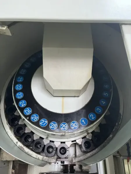 Kitamura MyCenter 3XiF Spark Changer CNC Vertical Mill