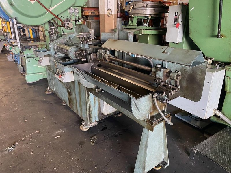 3/8" Shuster Model 2ABV Wire Straightener and Cutoff Machine