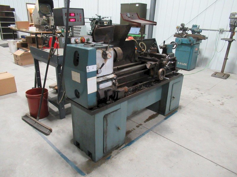 Enco 1340 13" x 40" Engine Lathe, Taisltock, 6" 3-Jaw Chuck- Auction Item