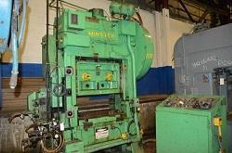 60 Ton MINSTER #P2-60-36 HIGH SPEED PRESS