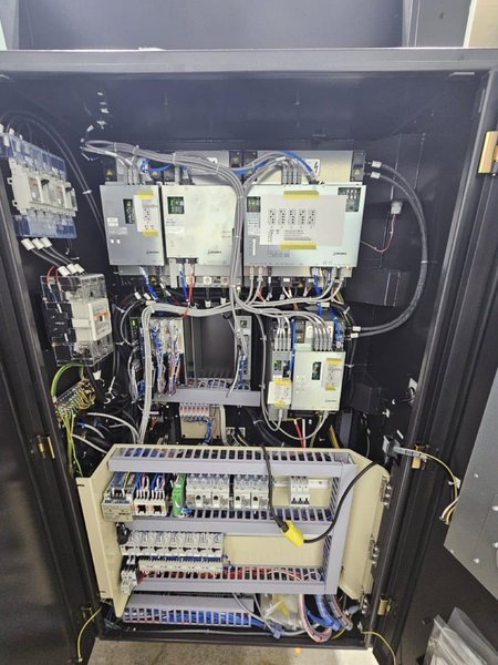 Okuma LB3000EX2-MYW 800 CNC Lathe, 2022 – Very Low Hours