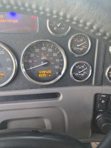 2022 Peterbilt  1NPXLP9X0ND758041