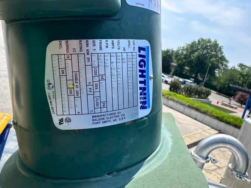 1487 GAL S/S MIXING TANK