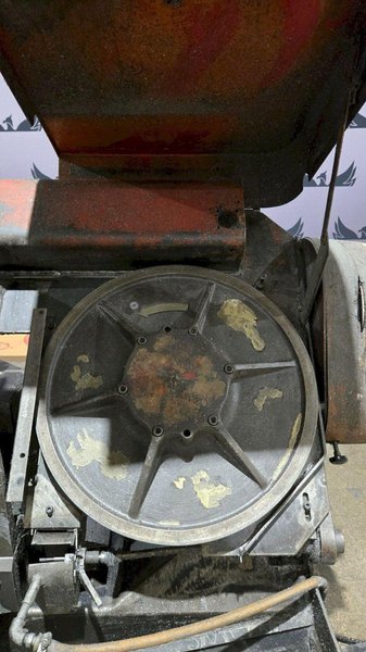 AMADA HA-400 HORIZONTAL BANDSAW USED